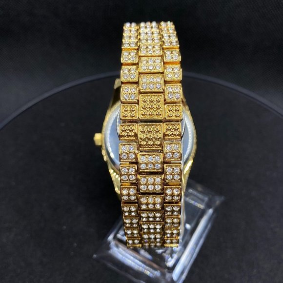 LIMITED Edition18K Gold Plated Iced Out Diamond Luxury Design Watch - Picture 5 of 5